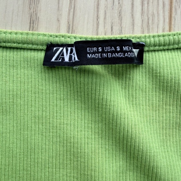 Zara Green Ribbed Ruffle Sleeve Ruched Drawstring Crop Top Size S - Picture 2 of 5